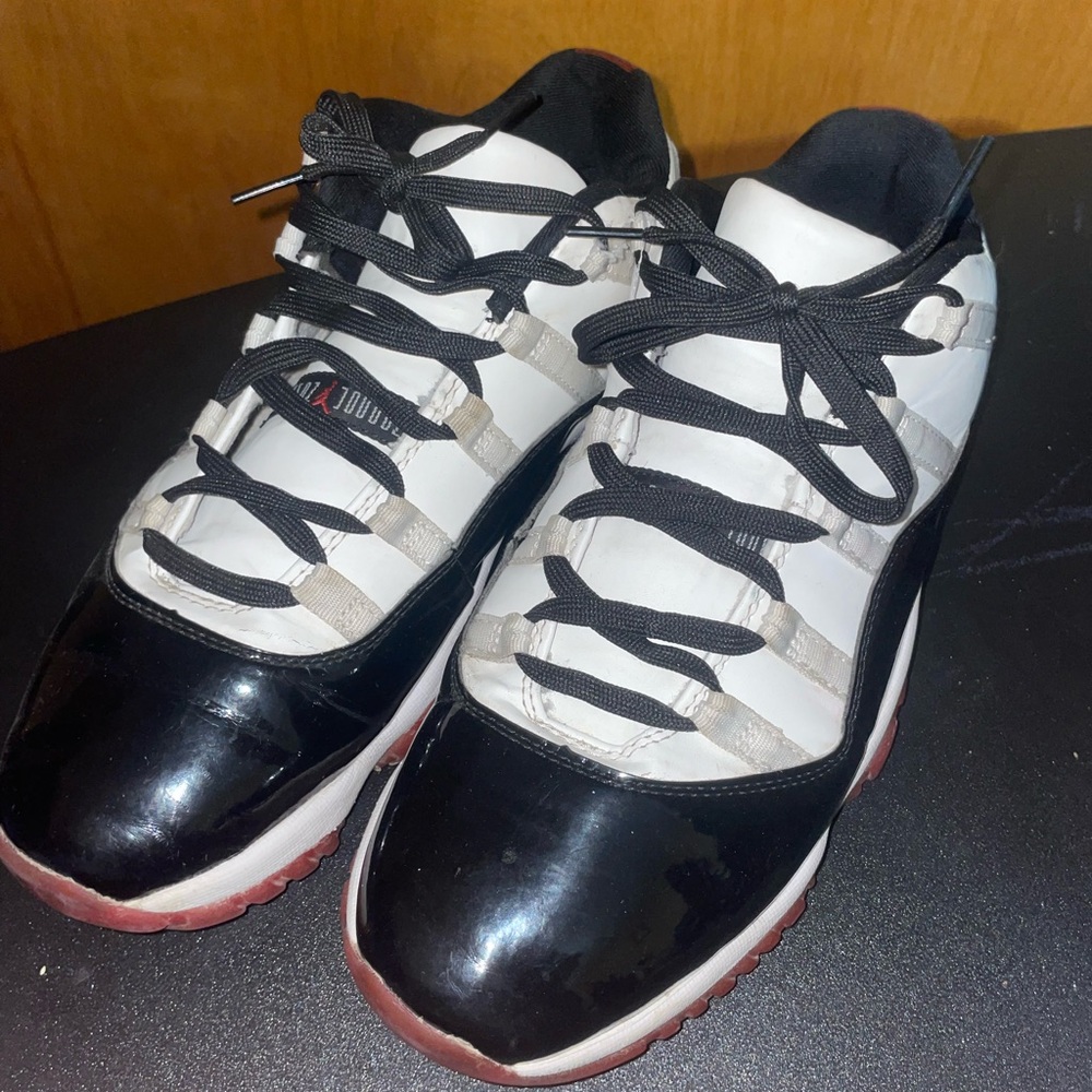Jordan Men's Black and White Sneakers with Red Accents